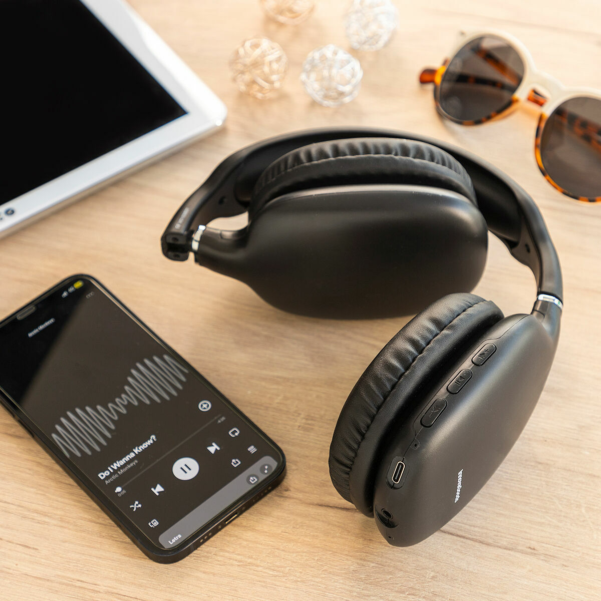 InnovaGoods Folbeat - Folding Wireless Over-ear Headphones